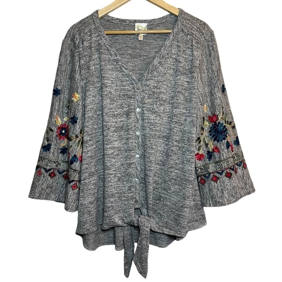 Fig & Flower Plus Top blouse Womens 2X Tie Front MOP Buttons Embroidered Boho - Picture 1 of 16